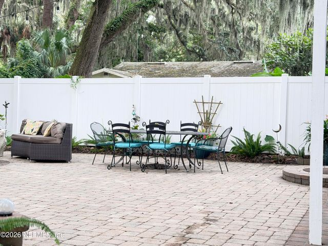 2128 AMELIA Road, Fernandina Beach, FL 32034