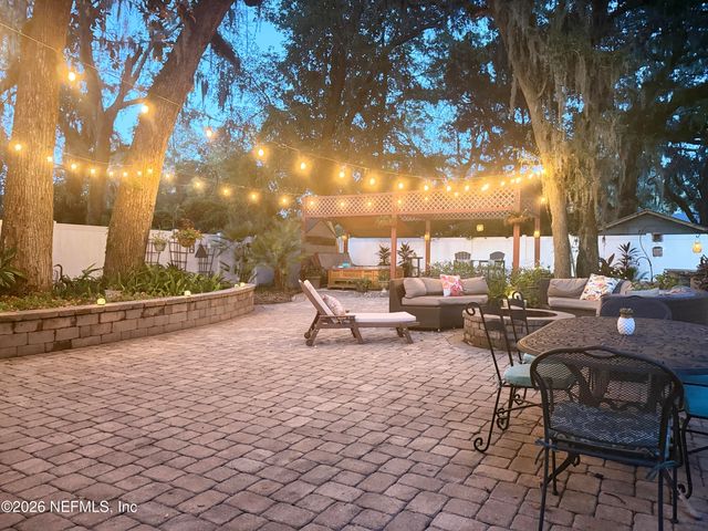 2128 AMELIA Road, Fernandina Beach, FL 32034