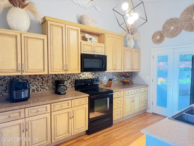 2128 AMELIA Road, Fernandina Beach, FL 32034