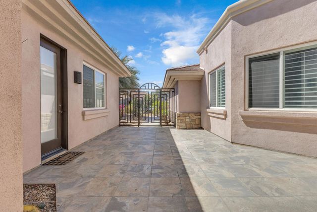 39 Calle Del Norte, Rancho Mirage, CA 92270