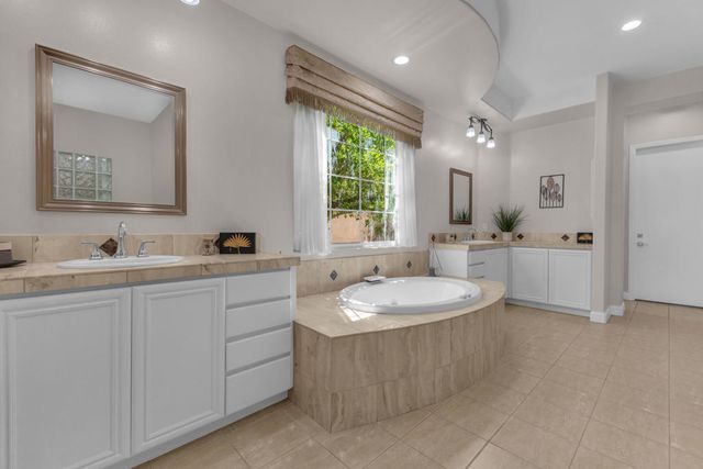 39 Calle Del Norte, Rancho Mirage, CA 92270