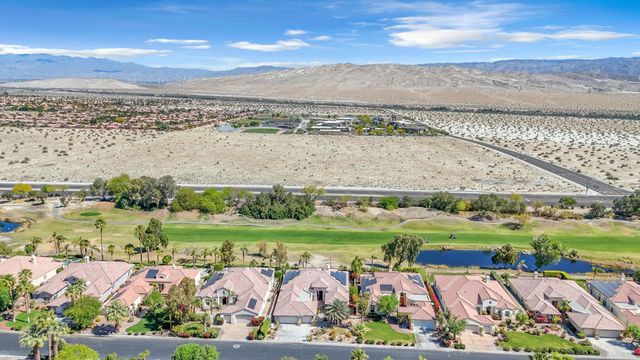 39 Calle Del Norte, Rancho Mirage, CA 92270