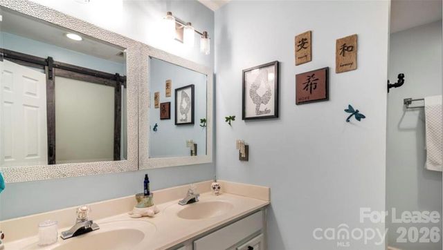 525 E 37th Street, Charlotte, NC 28205