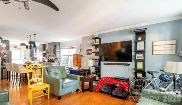525 E 37th Street, Charlotte, NC 28205