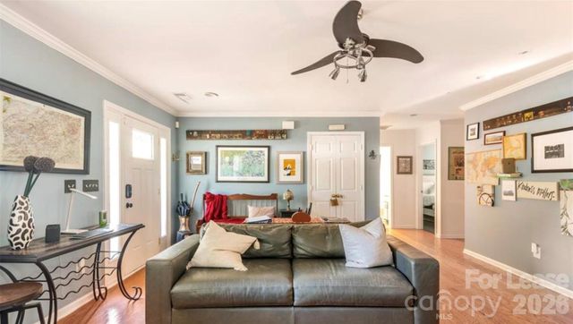 525 E 37th Street, Charlotte, NC 28205
