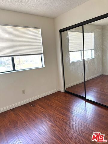 955 S Normandie Avenue 201, Los Angeles, CA 90006