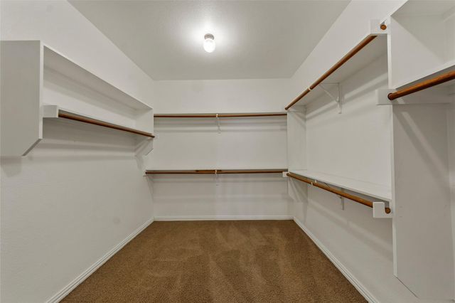 2000 Templegate Drive, Mckinney, TX 75072