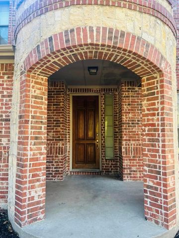 2000 Templegate Drive, Mckinney, TX 75072