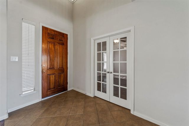 2000 Templegate Drive, Mckinney, TX 75072