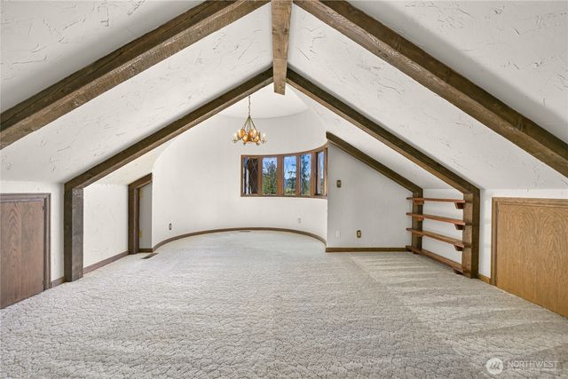 5225 E North Street, Bellingham, WA 98226