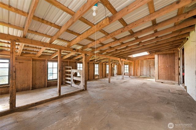 5225 E North Street, Bellingham, WA 98226