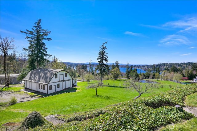 5225 E North Street, Bellingham, WA 98226