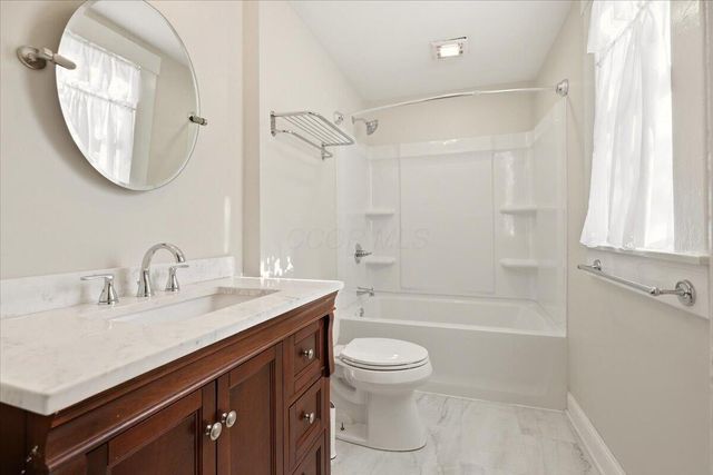 206 N Division Street, Mount Vernon, OH 43050