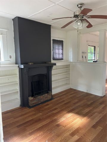 2560 Emery Street, Shreveport, LA 71103