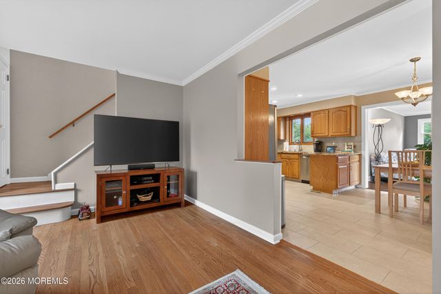 24 Deerwood Avenue, Edison, NJ 08817