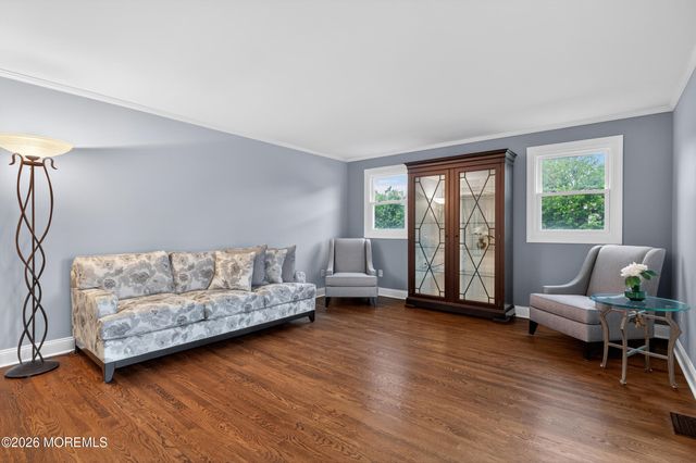 24 Deerwood Avenue, Edison, NJ 08817
