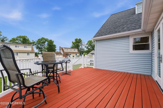 24 Deerwood Avenue, Edison, NJ 08817