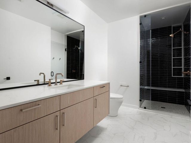 1006 Baylor ST 303, Austin, TX 78703