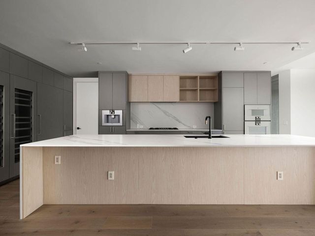 1006 Baylor ST 303, Austin, TX 78703