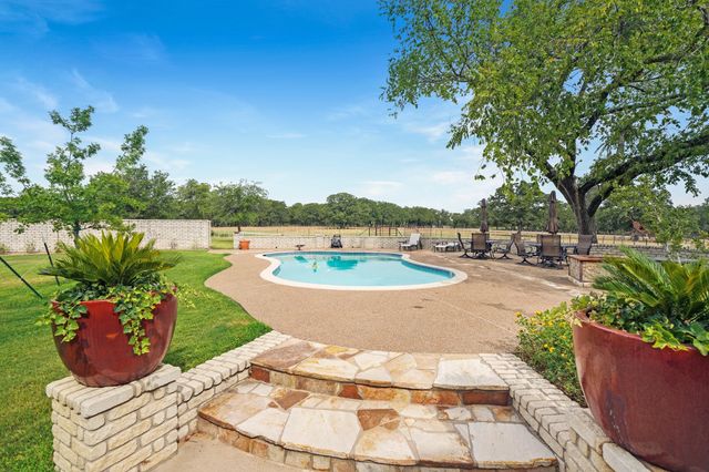 540A Southerland Lane, Weatherford, TX 76088