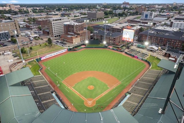 245 Madison Ave Apt 605, Memphis, TN 38103