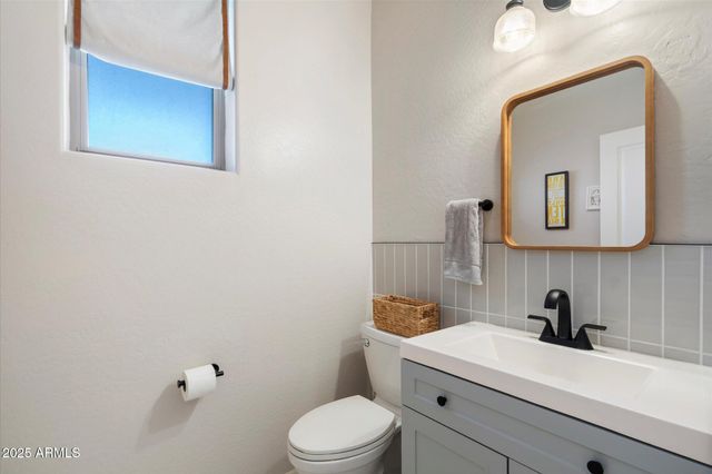 3841 E BAARS Avenue, Gilbert, AZ 85297