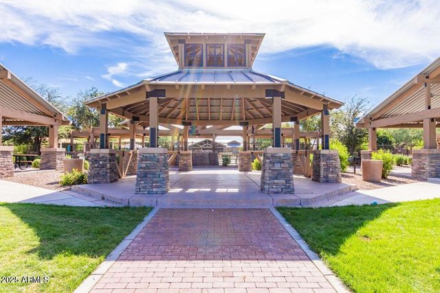 3841 E BAARS Avenue, Gilbert, AZ 85297