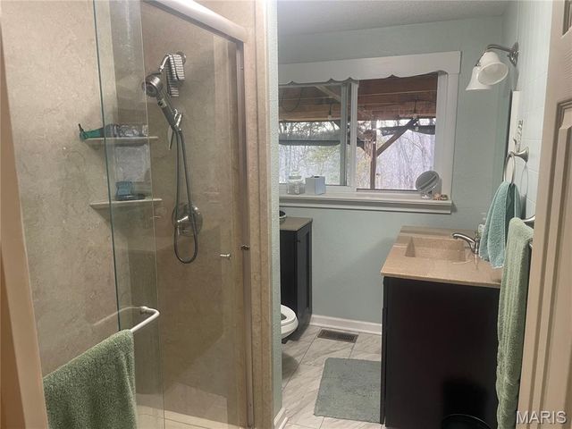 5625 Circle Drive, High Ridge, MO 63049