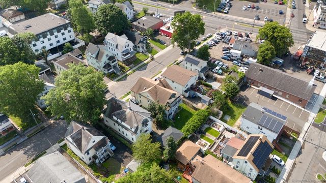 49 Dover Street, Bridgeport, CT 06610