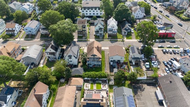 49 Dover Street, Bridgeport, CT 06610