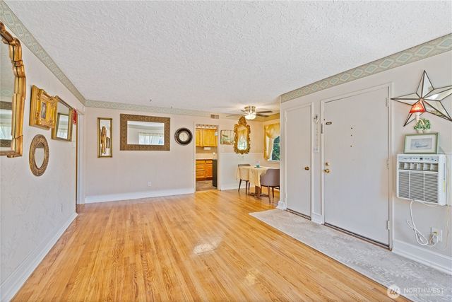 971 19th Avenue, Longview, WA 98632