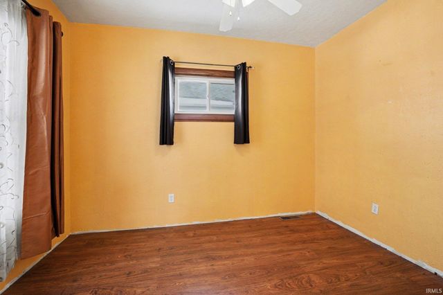 614 S Bendix Drive, South Bend, IN 46619