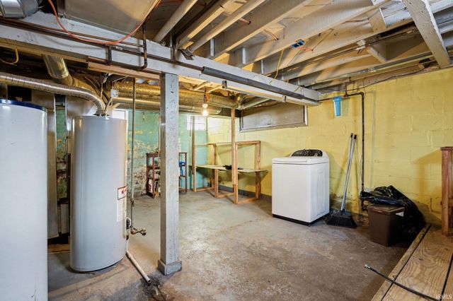 614 S Bendix Drive, South Bend, IN 46619