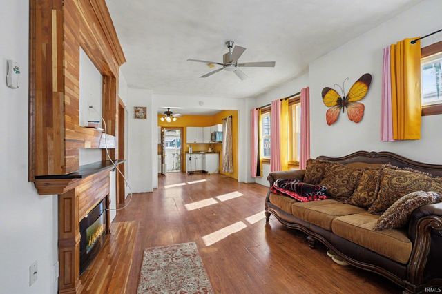 614 S Bendix Drive, South Bend, IN 46619