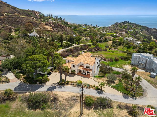 24798 Brown Latigo, Malibu, CA 90265