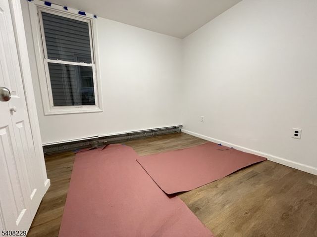 84 Brighton Ave, Kearny Town, NJ 07032