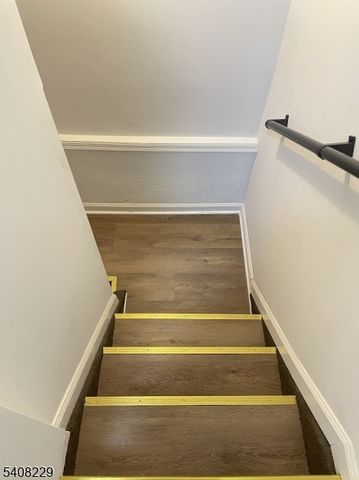 84 Brighton Ave, Kearny Town, NJ 07032