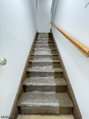 84 Brighton Ave, Kearny Town, NJ 07032