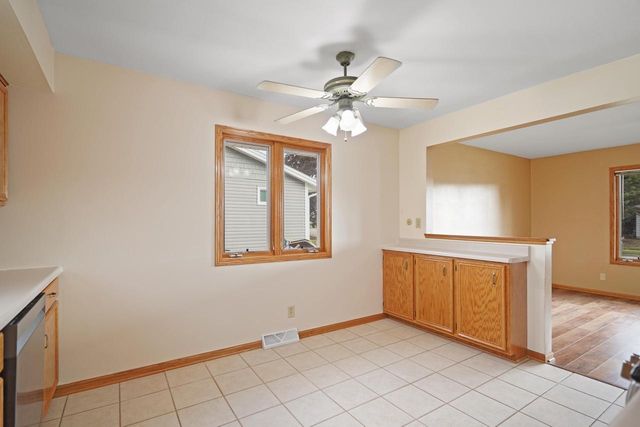 6814 55th AVENUE, Kenosha, WI 53142