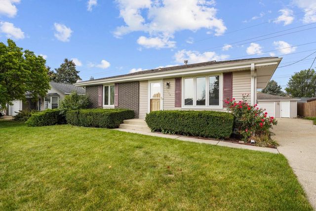 6814 55th AVENUE, Kenosha, WI 53142