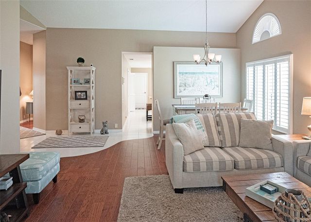 8351 CREEKVIEW LN, Englewood, FL 34224