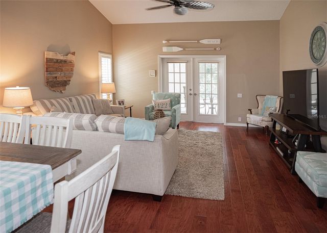 8351 CREEKVIEW LN, Englewood, FL 34224