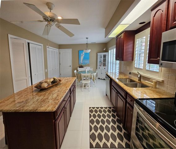 8351 CREEKVIEW LN, Englewood, FL 34224