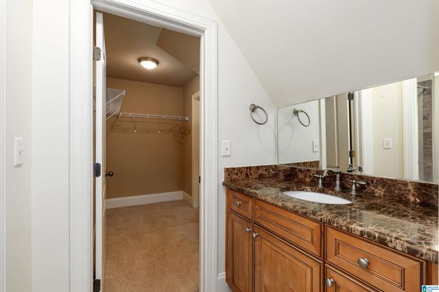 2166 LAKEVIEW TRACE, Trussville, AL 35173