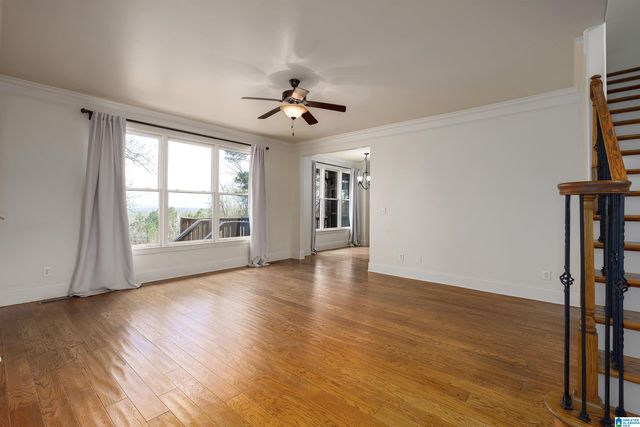 2166 LAKEVIEW TRACE, Trussville, AL 35173