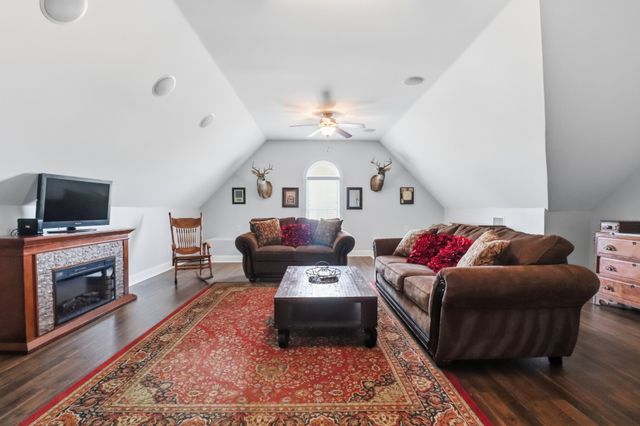 3287 Bluebird Rd, Lebanon, TN 37087