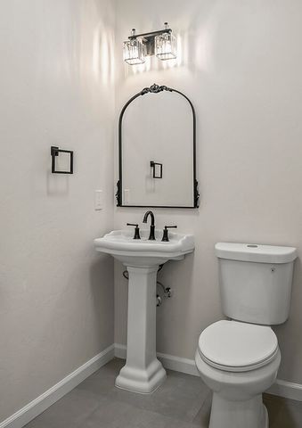 36 Kailey Loop, Edgewood, NM 87015