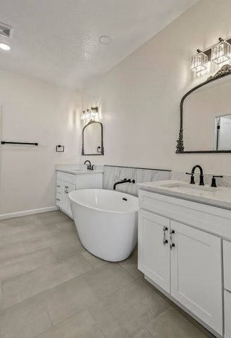 36 Kailey Loop, Edgewood, NM 87015