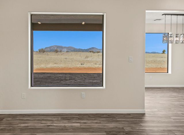 36 Kailey Loop, Edgewood, NM 87015