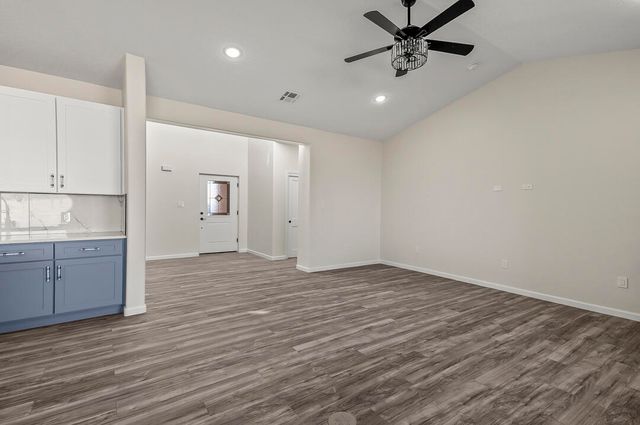 36 Kailey Loop, Edgewood, NM 87015
